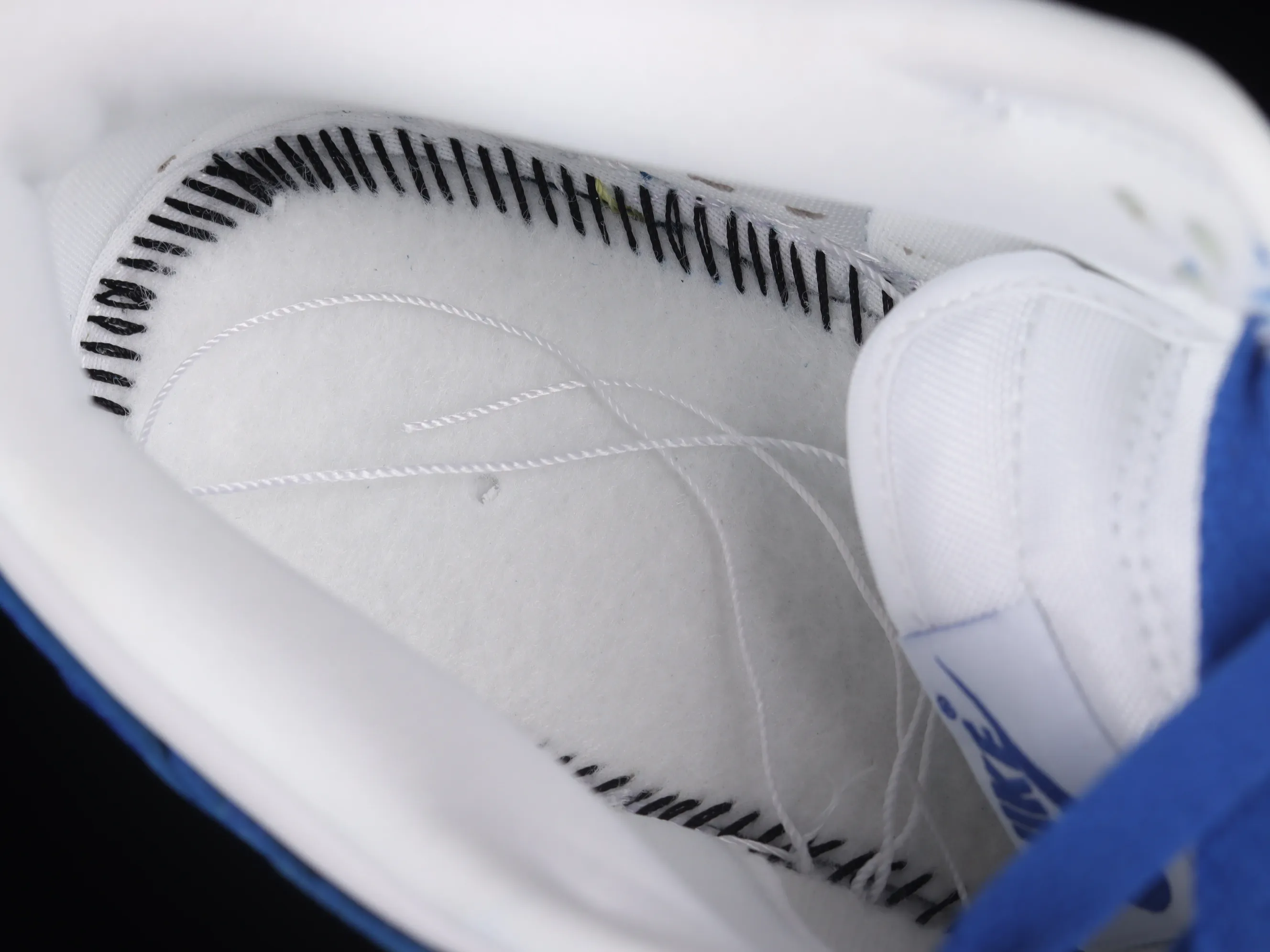 All Categories Nk SB Dunk Series Nk SB Dunk Low Low-top Sneakers M Version Pure Original Nk SB Dunk Low Pro "Kentucky" White and Blue University of Kentucky SB Smashing Backboard Fashion Casual Sneakers CU1726-100